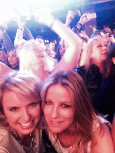 SHOW SELFIE with my FRIEND BROOKE