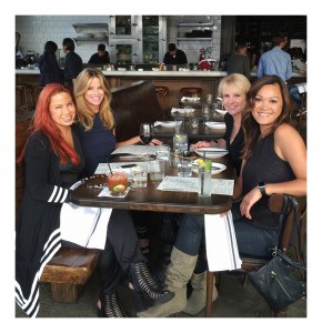 Melanie, Connie, Karen & I. Before I started to freak that we'd be late! I know me...on time. That's how much I love U2.